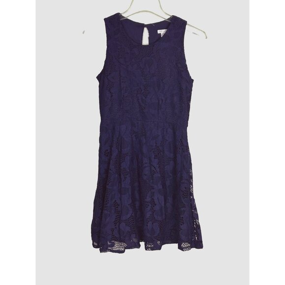 Xhilaration Size XS Girls Chest 15" Short Sleeve Dess Lacey Design Open Back - Picture 2 of 10